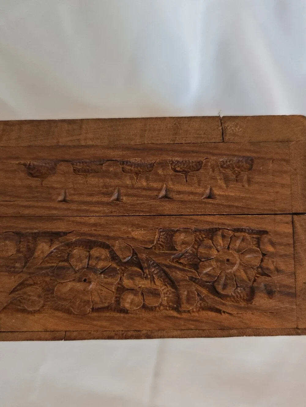 Vintage Hand Carved Wooden Taj Mahal Inlay Trinket Box India